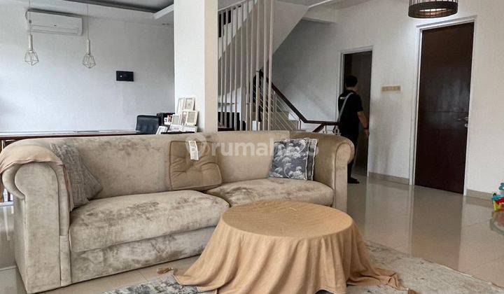 Rumah 3 Lantai Furnushed Dalam Residence Lokasi Sangat Stategis Di Pondok Labu  1