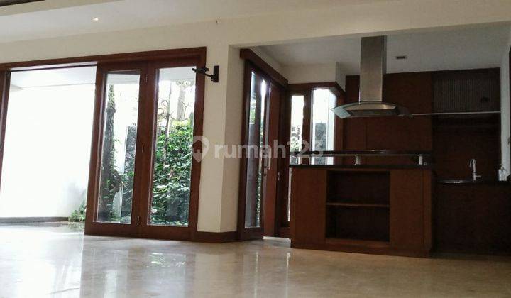 Rumah 2 Lantai Modern Di Lebak Bulus Dekat Stasiun MRT 2