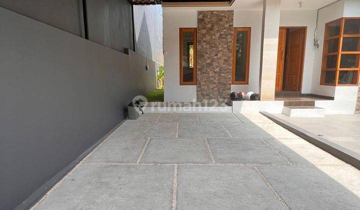 Rumah Modern Minimalis Lt2 Daerah Benoa Nusa Dua 2