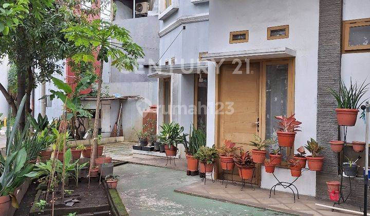 Rumah 2 Lt Di Sayap Cikajang Antapani, Fasum Lengkap Nyaman 1