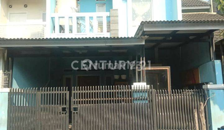 Rumah Minimalis Dan Bagus Di Bumi Adipura  1