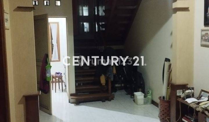 Rumah 2 Lantai Furnished Siap Huni Kawaluyaan Indah Bandung Timur 1