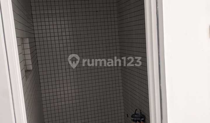 Rumah Baru 3 LT Premium Progres Utan Kayu Matraman Jakarta Timur 2