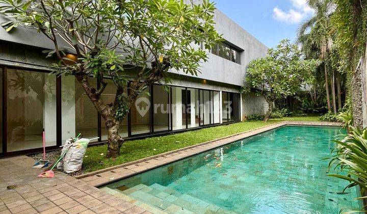 Rumah modern luas di cipete siap huni pool besar 1