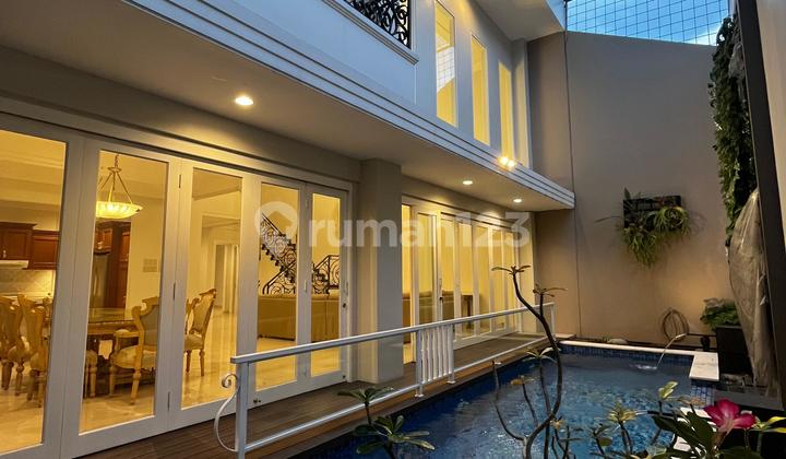 Rumah Mewah Pondok Indah Privat Pool Siap Huni Lokasi Tenang