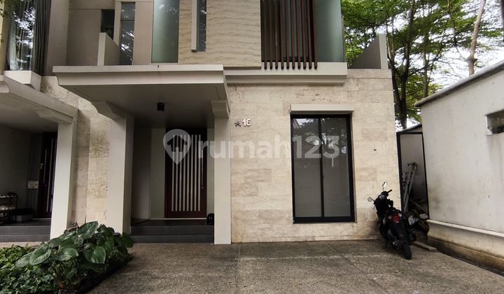 Rumah Modern Minimlalis Dalam Cluster Asri dan Nyaman