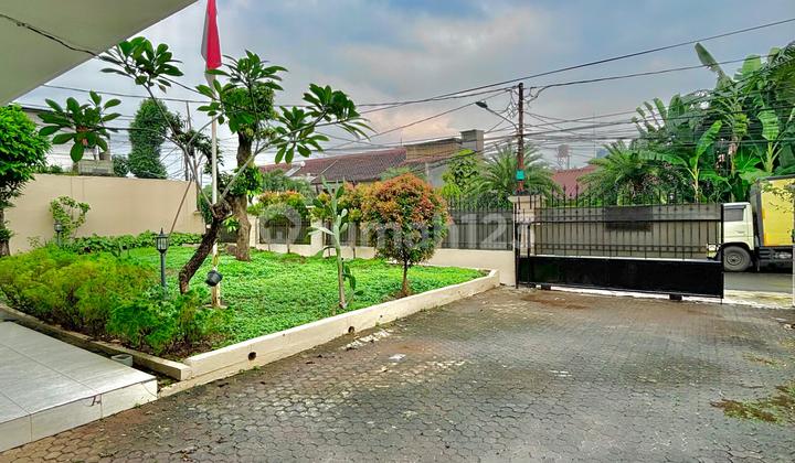 Strategic House in Cipete Ready Suitable for Office 2