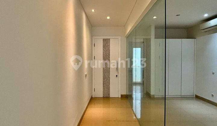 Rumah Mewah Dalam Townhouse Area Pejaten Privat Pool Siap Huni 2