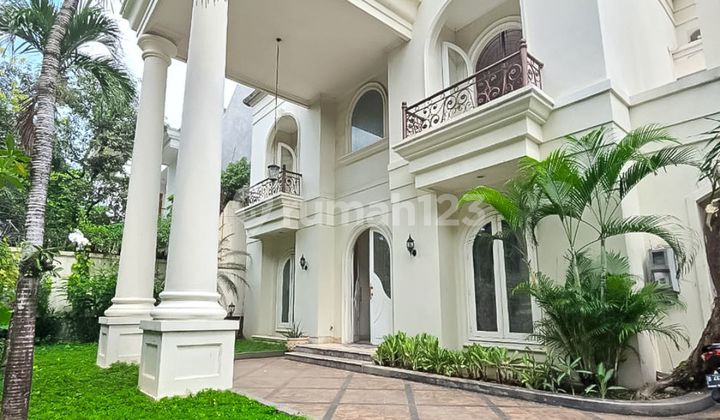 Rumah Mewah Di Area Elit Kemang Privat Pool Siap Huni