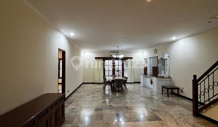 Ready-to-Occupy House in Pondok Indah Within an Elite Complex