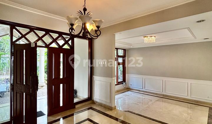 Large Luxury House in Kemang Suitable for Strategic Embassy 2