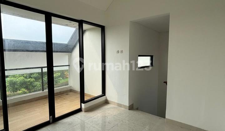 Sewa Perdana! Rumah 2 Lantai Desain Modern Tropis dengan Sky Balcony & Attic Room di Grand Jura 88 - Metland Menteng, Cakung 015 Sewa Perdana! Rumah 2 Lantai Desain Modern Tropis dengan Sky Balcony & Attic Room di Grand Jura 88 - Metland Menteng, Cakung 015