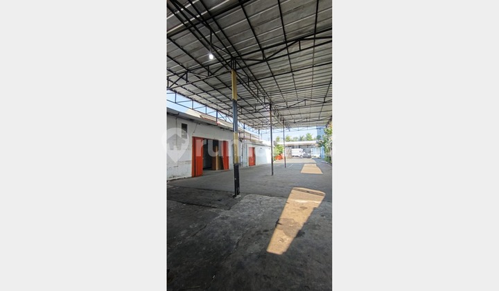 For Rent Ready-to-Use Shop House & Strategic Location, Kebantenan Cilincing, North Jakarta, 030