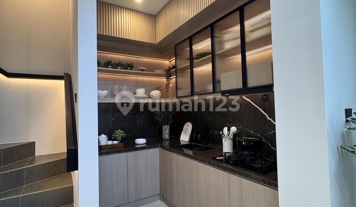 Rumah Keluarga Idaman Lokasi Emas View Danau Di Cluster Chelia Residence, Summarecon Crown Gading, Harapan Indah, Bekasi Rumah Keluarga Idaman Lokasi Emas View Danau Di Cluster Chelia Residence, Summarecon Crown Gading, Harapan Indah, Bekasi