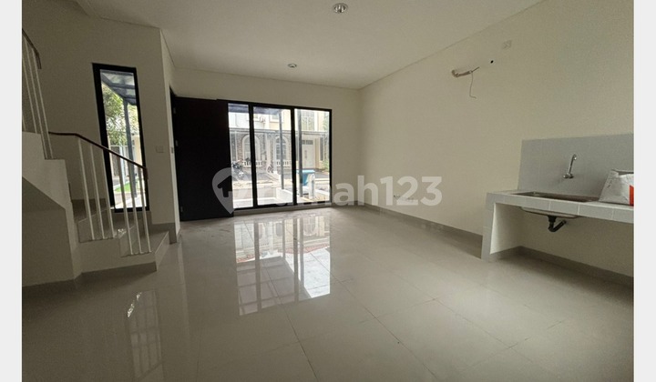 Jual Cepat Rumah Brand New Cluster Laseine Essence, Jakarta Garden City, Cakung 015