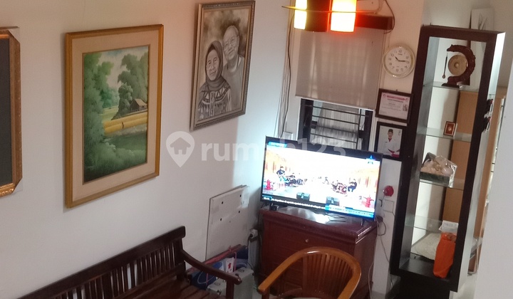 Minimalist House 10 Exit Pasteur Toll Road 2