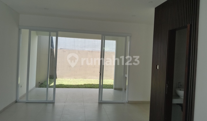 Rumah Baru Geger Kalong Ciwaruga/Onegate