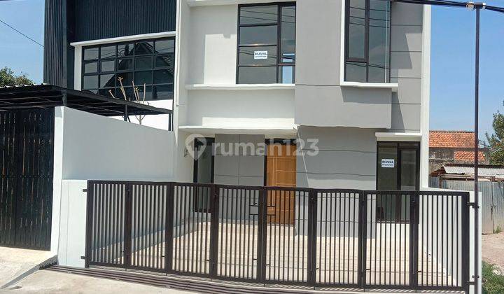 Rumah Baru Murah Dekat Pemkot Cimahi  2