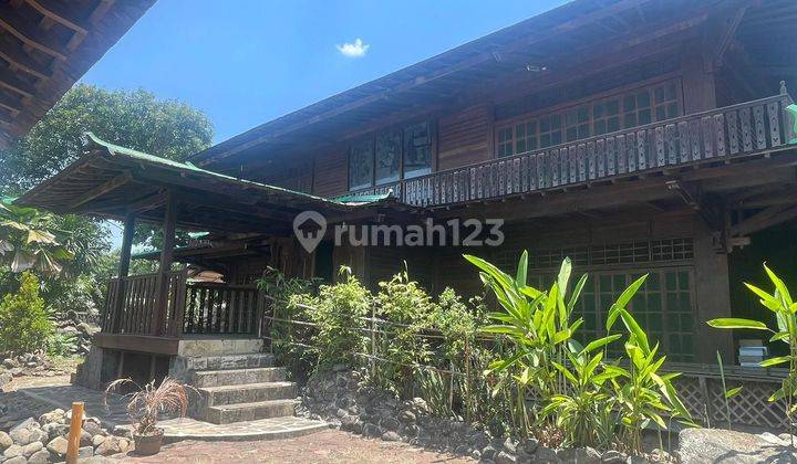 Rumah Unik Artistik Kayu  Merbau , Cozy, Homy - 2 Lantai di Jl. Jambore Cibubur 2