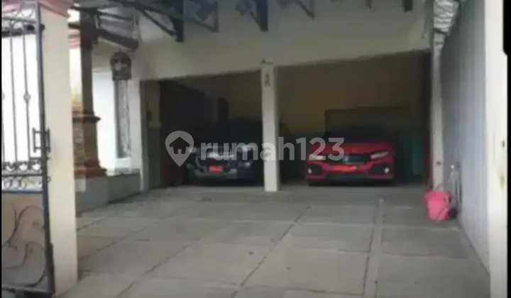 HOUSE WITH STRATEGIC LOCATION NEAR TRANS STUDIO MALL CIBUBUR 2