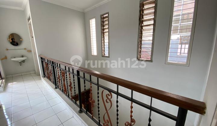 RUMAH DEKAT SPORTCLUB DI CLUSTER FAVORIT KOTA WISATA CIBUBUR 2
