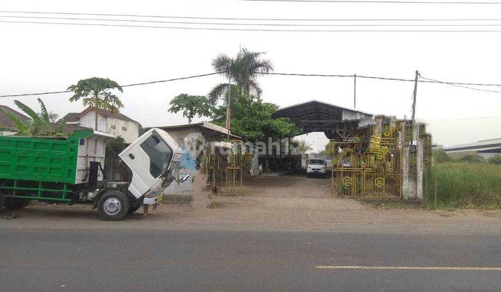 Gudang Kontrakan 3600 m Di Raya Kedamean Gresik Dekat Tol 1