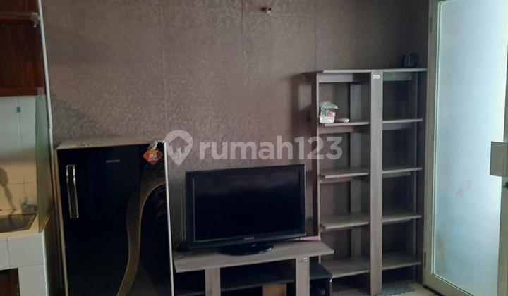 Apartemen Metropolis Tower C Studio Full Furnished 2