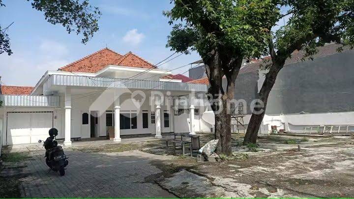 Rumah Classic Dikontrakkan Di Raya Nias Cocok Untuk Usaha 1