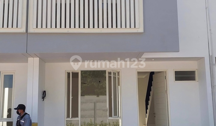 Latest House In Oasia Dian Istana Cluster