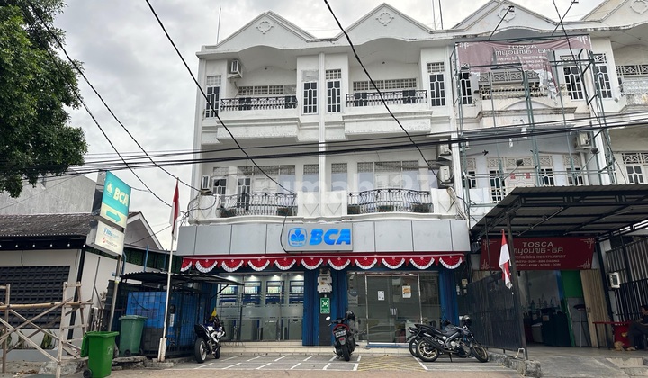 For Rent Strategic Shop House on Jl Andi Makasau, Pare Pare [al] 1