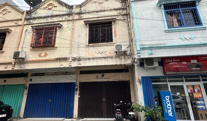 For Rent Strategic Shop House on Bawakaraeng Street, Makassar [al] 1