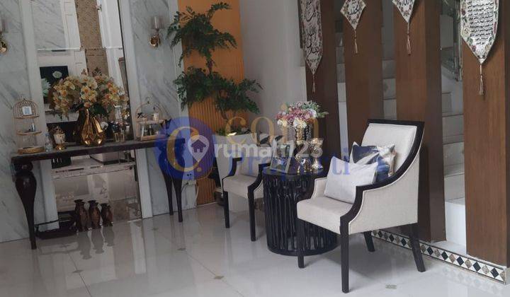 Dijual Cepat Butuh Uang Rumah Cantik Kotawisata 2