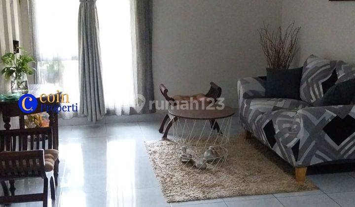 Rumah Dijual Murah Bagus Sudah Shm Hadap Timur Depan Lapangan Tenis Di Kotawisata 2