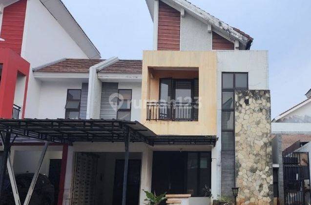 Hadap utara rumah dijual sudah baja ringan kusen aluminium 2