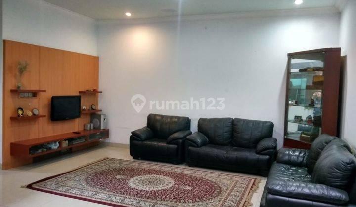 Rumah Bagus Terawat sdh SHM Kamar 5 di citra grand cibubur  2