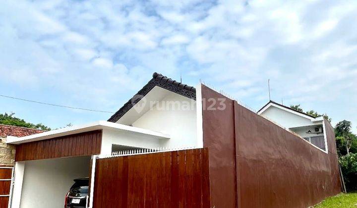 Rumah ada kolam renang dan mushola di ciangsana Gunung Putri 2