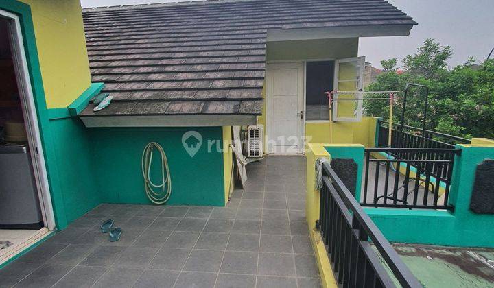 Rumah Hoek Adem Butuh Uang Dijual Kotawisata 2