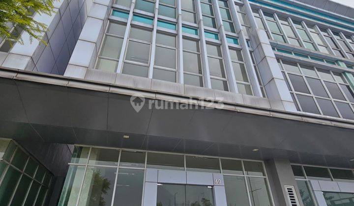 Disewakan Ruko Besar Strategis Summarecon Bandung Posisi Hook 1