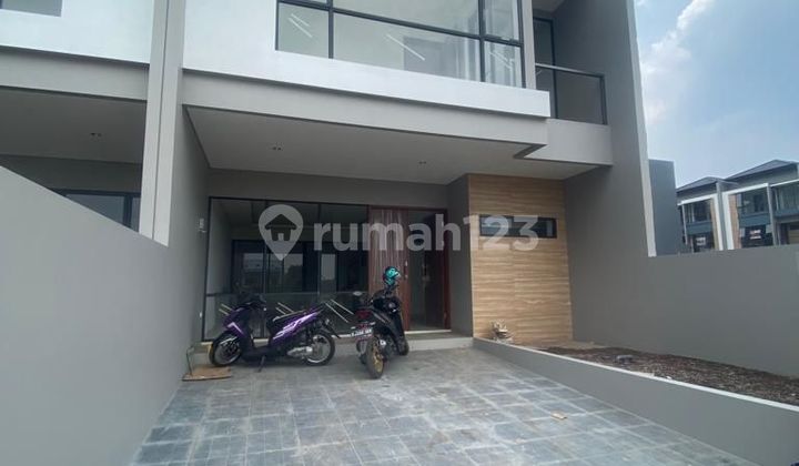 Rumah Dijual Setraduta Bandung Baru Minimalis