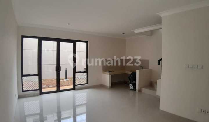 For Rent 2-Story House in Podomoro Park Bandung 2