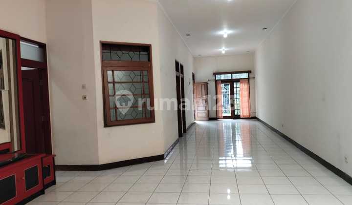 Disewakan Rumah di Komplek Kembar Mas Bandung 1