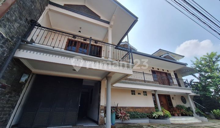 For Sale House in Sariwangi Area Bandung Ready to Occupy