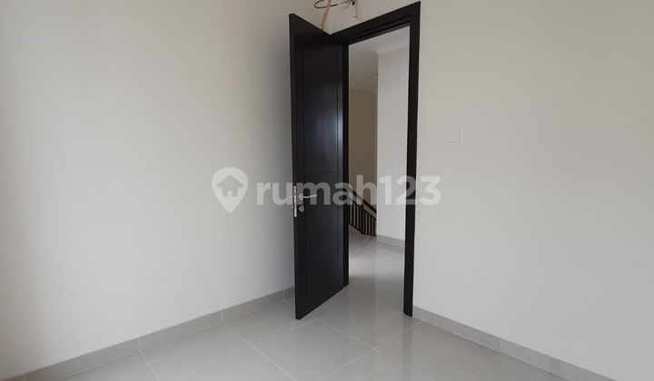 For Sale Hook House at Podomoro Park Bandung 2