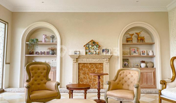 Dijual Rumah Cantik View Danau Kota Baru Parahyangan