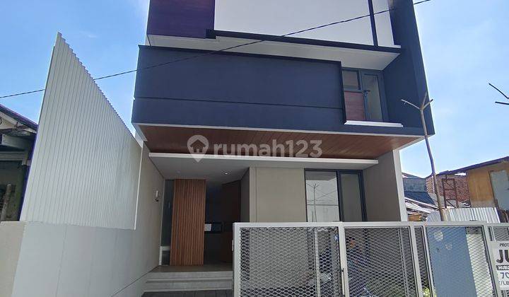 Rumah Baru Sayap Bkr Bandung Baru Minimalis 1