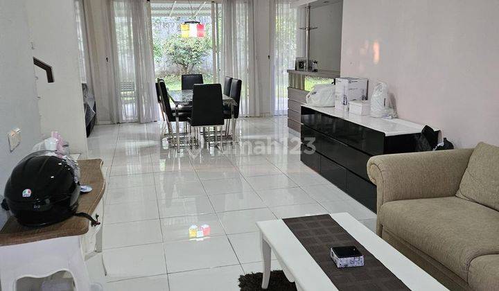 Dijual Rumah Lux Minimalis Kota Baru Parahyangan 1