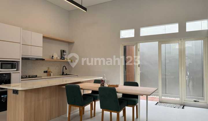 Jual Rumah di Kota Baru Parahyangan Tatar Favorit Full Furnished 1