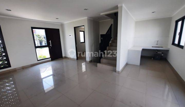 Dijual Rumah Summarecon Bandung Posisi Hook 1