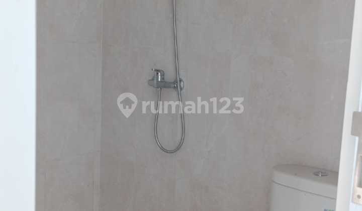 For Sale, Ready-to-Occupy House in Taman Holis Indah, Bandung 2