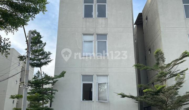 Dijual Rumah Kost di Wangsarajasa Regency Jatinangor Dijual Rumah Kost di Wangsarajasa Regency Jatinangor